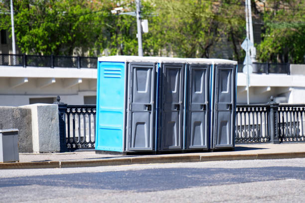 Best Event porta potty rental  in Merriam, KS